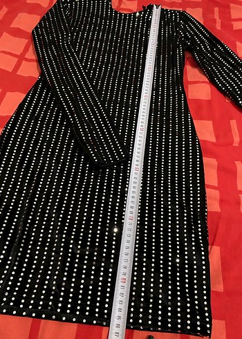 Uzun Kollu Siyah Puantiyeli Payetli Gece Elbisesi Kadife - Görsel 4