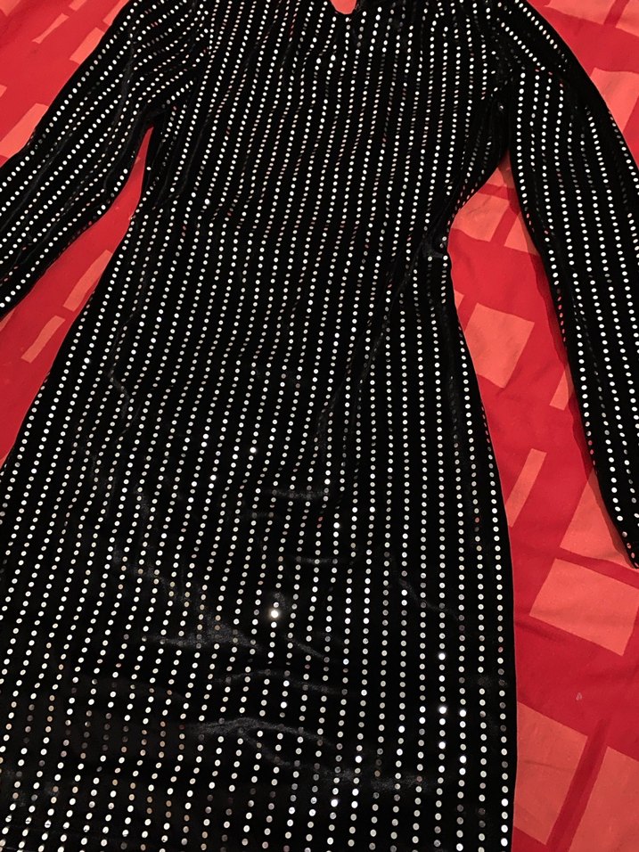 Uzun Kollu Siyah Puantiyeli Payetli Gece Elbisesi Kadife - Görsel 2