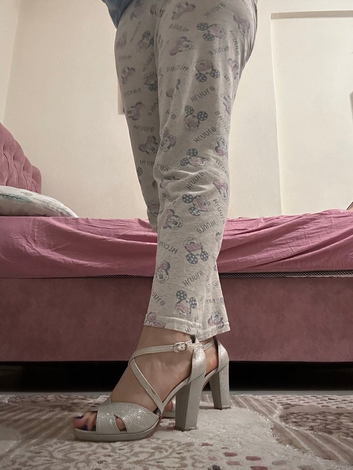 Şık Topuklu Ayakkabı  Özel Günlere Uygun - Görsel 2