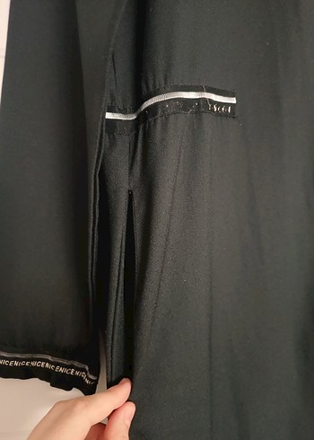 Uzun Siyah Fermuarlı Kadın Ferace - Görsel 4