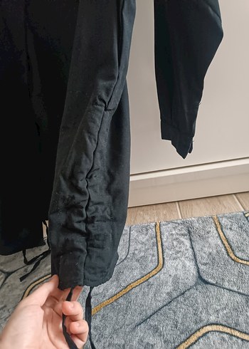 Siyah Düğmeli Uzun Kollu Gömlek - Görsel 3