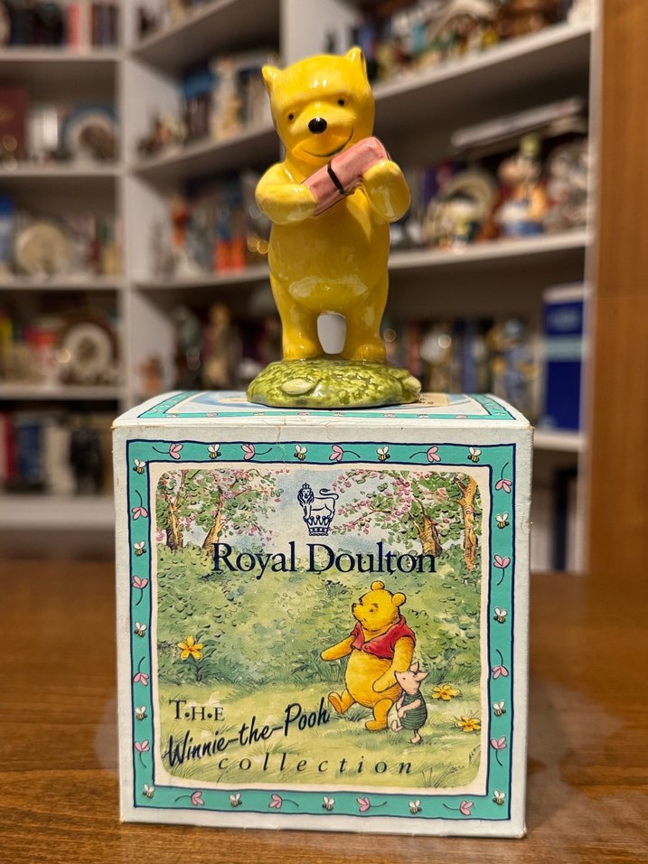 Royal Doulton x Disney Winnie the Pooh Biblo - Görsel 2