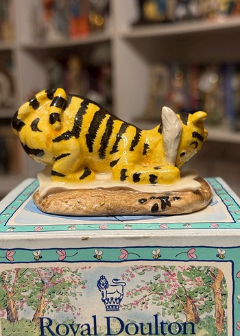 Royal Doulton x Disney Winnie-the-Pooh Biblo - Görsel 3