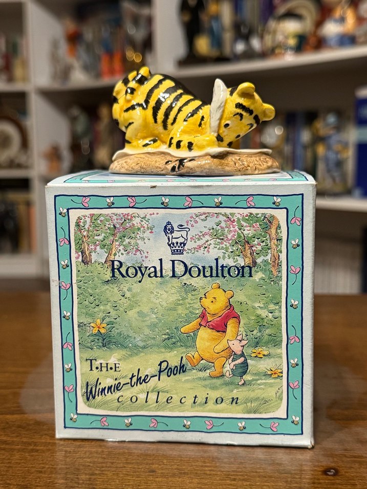 Royal Doulton x Disney Winnie-the-Pooh Biblo - Görsel 2