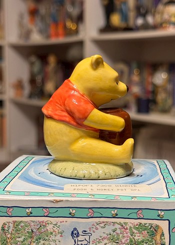 Royal Doulton x Disney Winnie-the-Pooh Biblo - Görsel 5