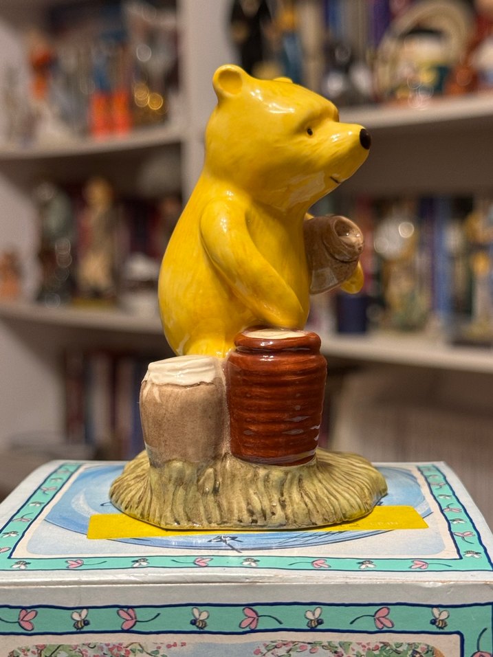 Royal Doulton x Disney Winnie-the-Pooh Biblo - Görsel 5