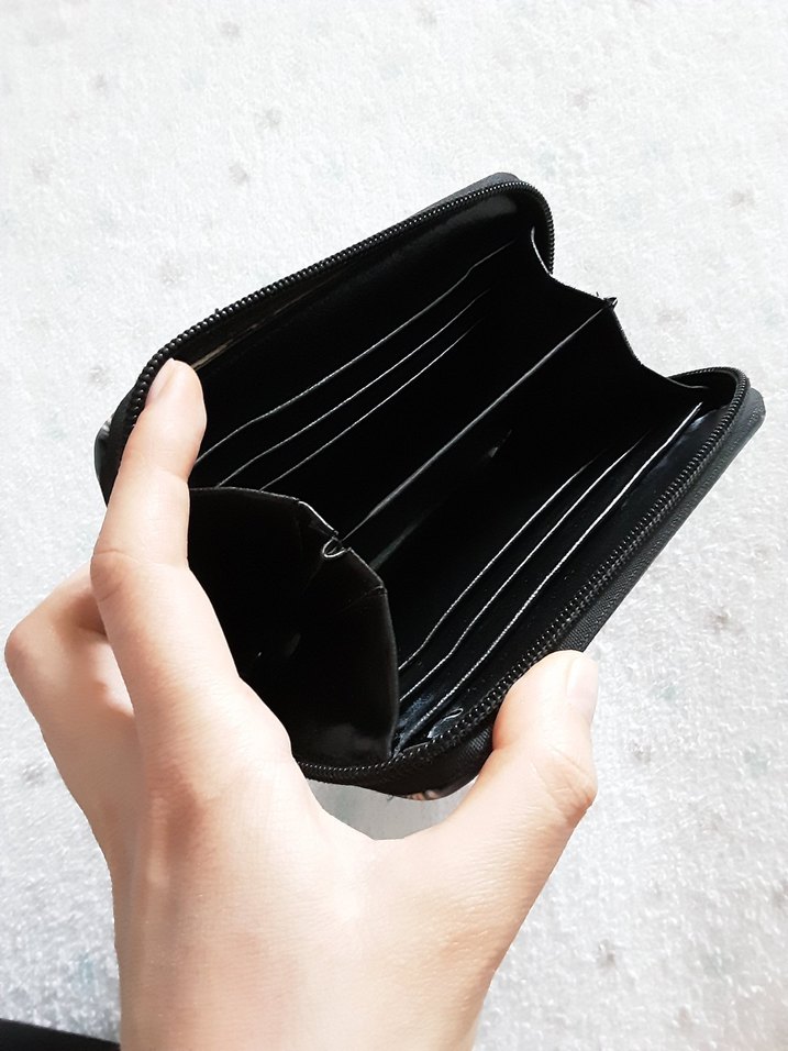 Renkli Ananas Desenli Fermuarlı Kadın Cüzdanı - Görsel 4