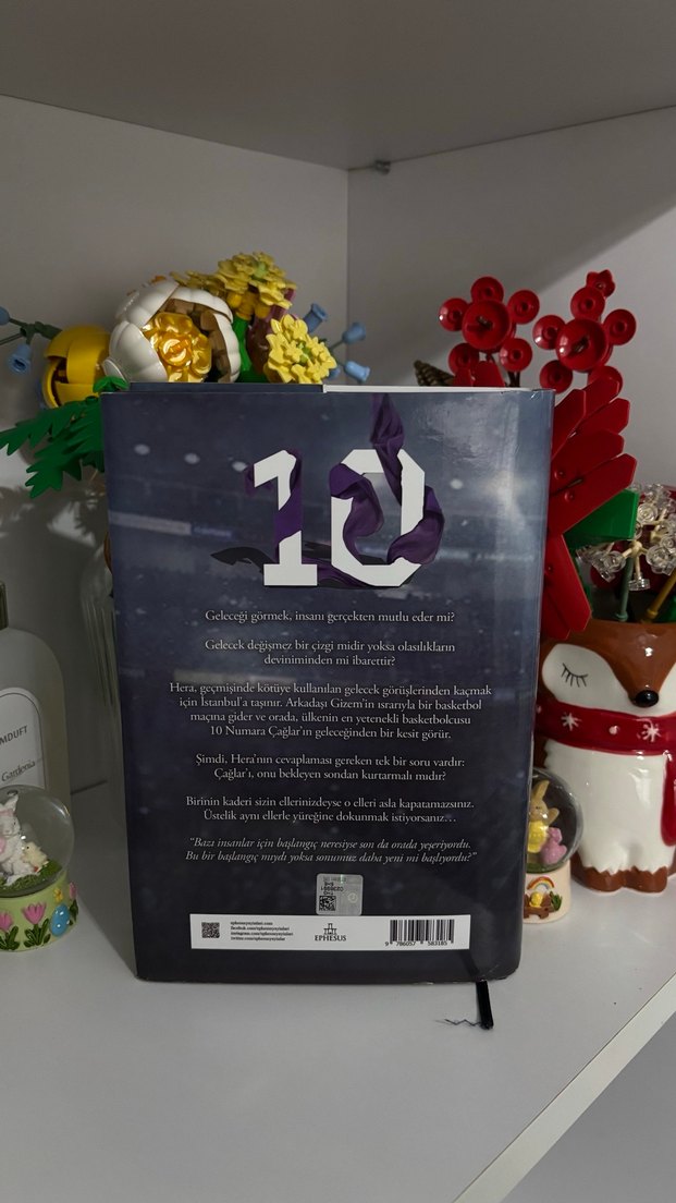 Çemberin Altında - Gamze Aydeniz - Görsel 2