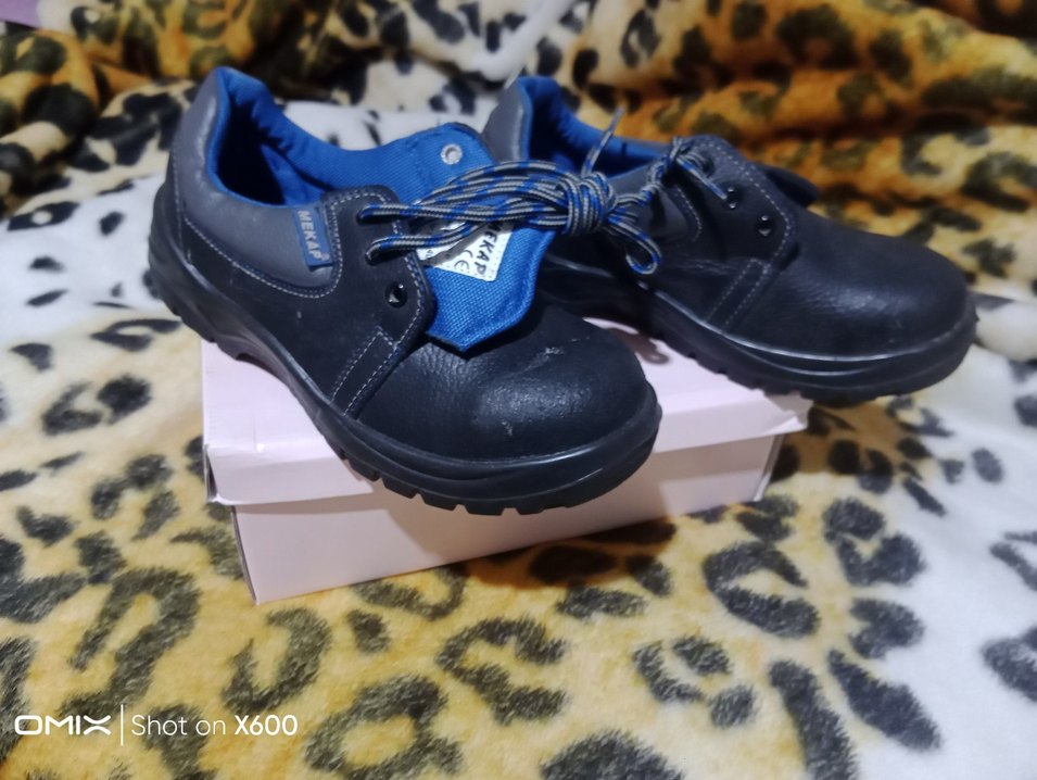 KOCAELİ GÖLCÜK TE PROFOSYONEL İŞ AYAKKABİ.... - Görsel 3