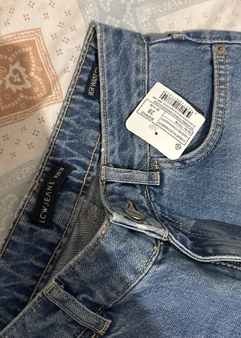 Kadın Mavi Bol Kesim Denim Pantolon - Görsel 2