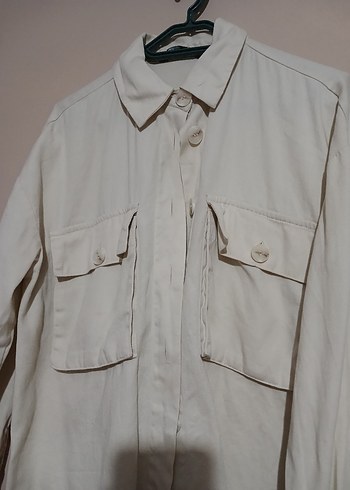 Düğmeli Bej Keten Kadın Gömlek - Görsel 2