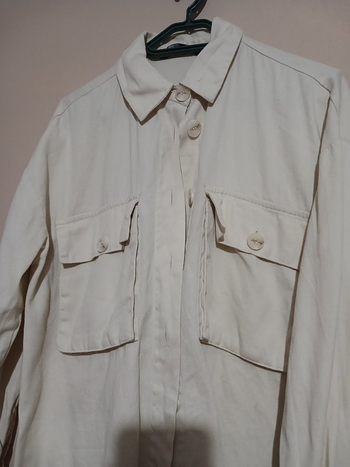 Düğmeli Bej Keten Kadın Gömlek - Görsel 2