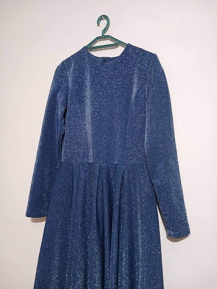 Parlak Lacivert Uzun Kollu Piliseli Abiye Elbise - Görsel 2