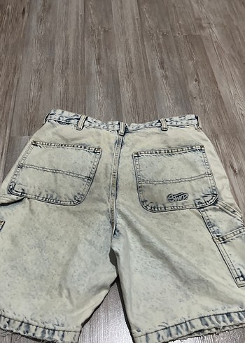 Gri Batik Desenli Erkek Şort - Görsel 2