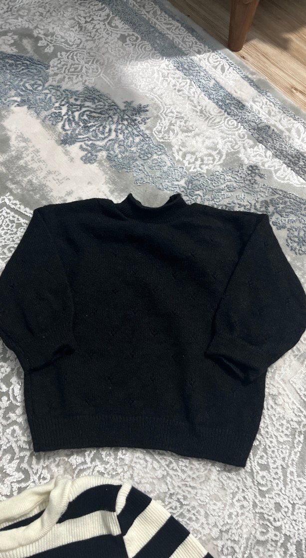 kahverengi, siyah ve çizgili çocuk kazak - Görsel 2