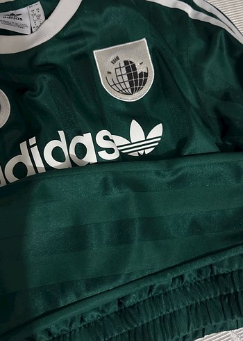 Yeşil adidas Düğmeli Uzun Kollu Sweatshirt - Görsel 3