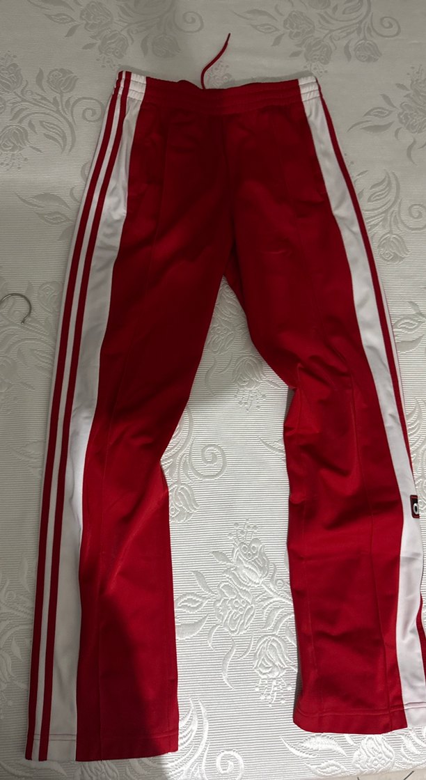 Adidas Kırmızı Düğmeli Çizgili Kadın Eşofman - Görsel 2