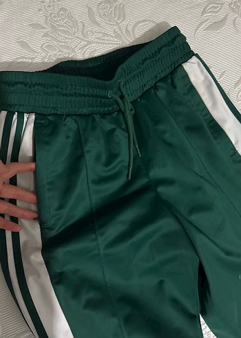 Düğmeli Koyu Yeşil Kadın Eşofman Altı - Görsel 2