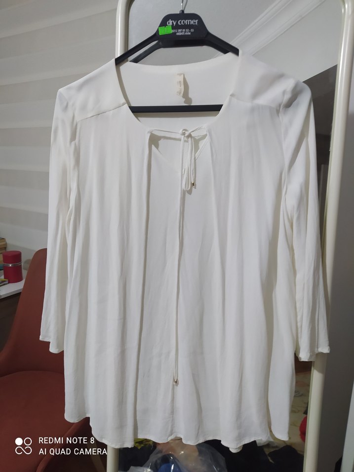 Dantel Detaylı Siyah Straplez Midi Elbise - Görsel 3