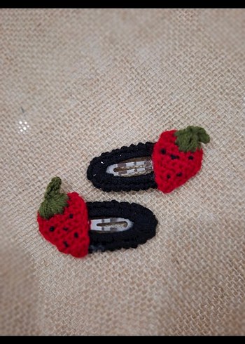 Nakışlı Turuncu Örgü Çocuk Toka Seti - Görsel 4