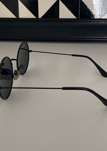 Siyah Minimalist Gotik Yuvarlak Güneş Gözlüğü - Görsel 2