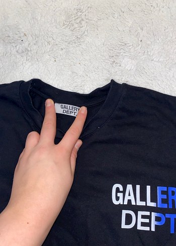 Siyah Baskılı Erkek Tişört - Görsel 2