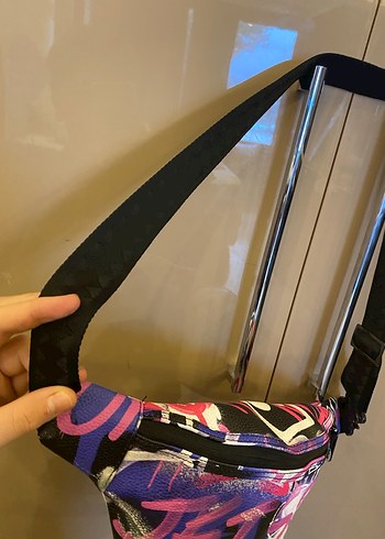 Orjinal sprayground bel çantası - Görsel 2