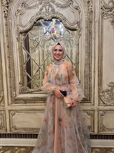 Ayşegül Kalelio Abiye