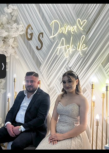 Şeffaf Detaylı Straplez Uzun Gelinlik - Görsel 3