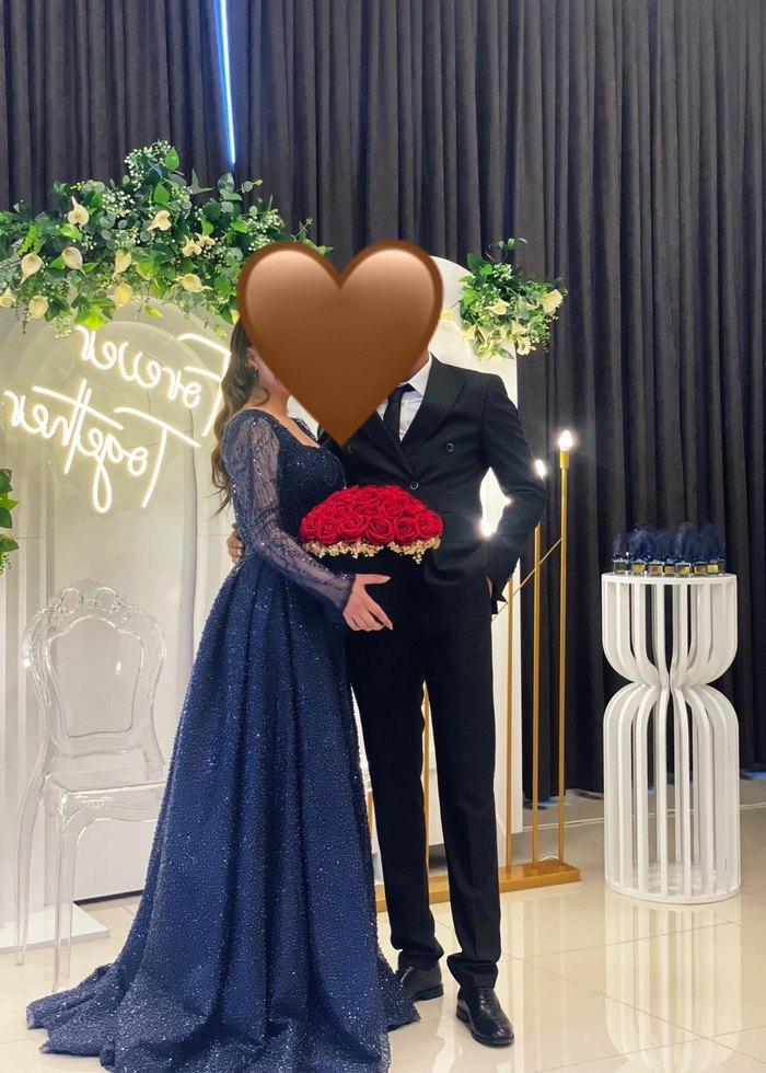 İşlemeli Lacivert Uzun Abiye Elbise
Arkası özel dikimdir - Görsel 2