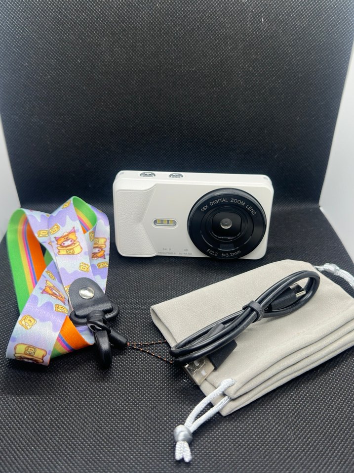 Beyaz Dijital Kamera 64MP 4K Video - Görsel 2