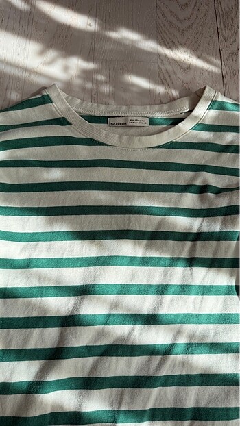 m Beden Pull&Bear M beden çizgili sweatshirt