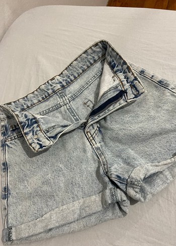 Mavi kadın kot şort - Görsel 3