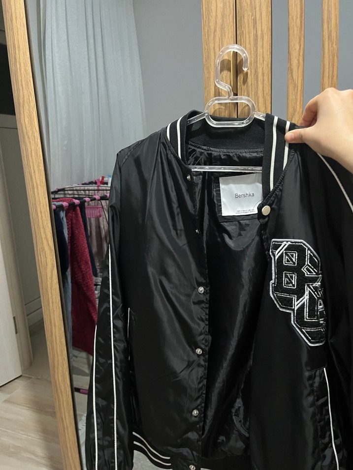 Siyah Düğmeli Kadın Bomber Ceket - Görsel 2