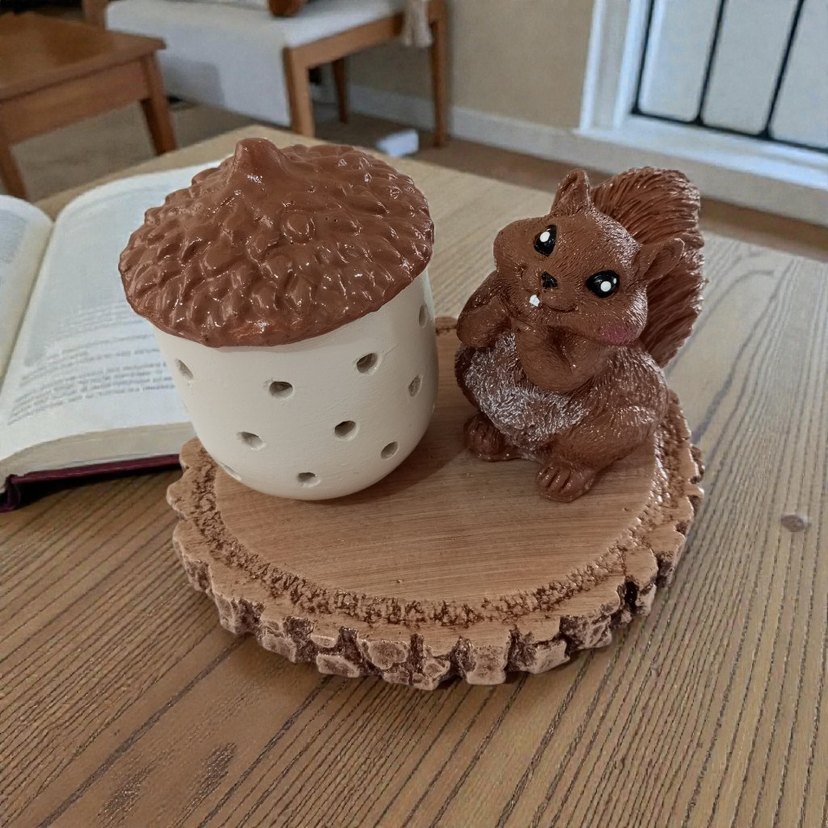 Kahverengi Sincap ve Meşe Palamudu Biblo - Görsel 2