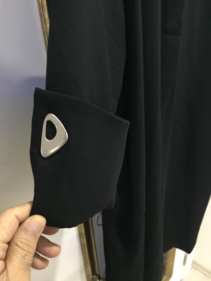 ARMINE marka Siyah Düğmeli Uzun Kollu parduse - Görsel 2