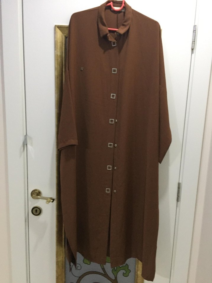 ARMINE marka Uzun Kahverengi yarasa kol parduse - Görsel 3