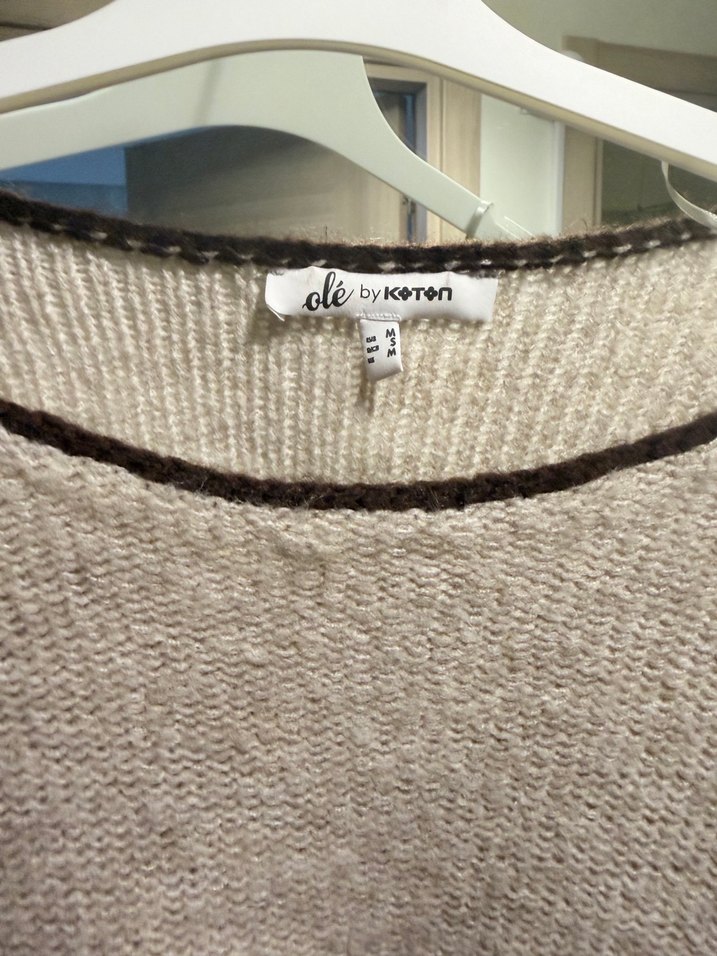 Püsküllü Bohem Kadın Kazak - Görsel 4