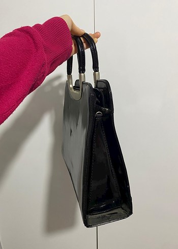 Parlak Siyah Deri  Kadın El Çantası - Görsel 2