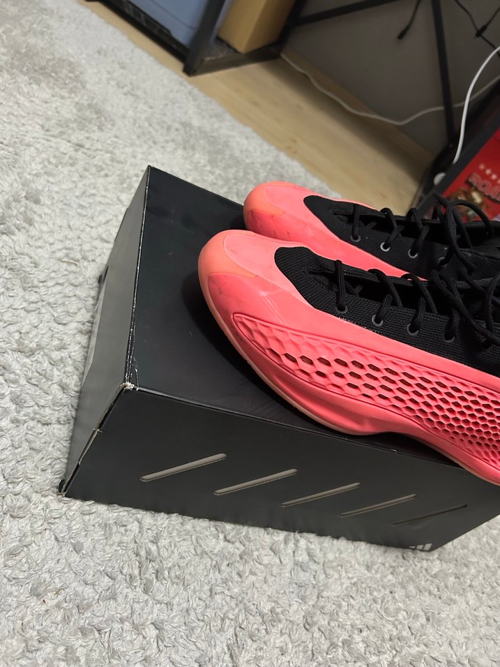 Adidas Ae1 Basketbol Ayakkabısı 48 Numara - Görsel 4