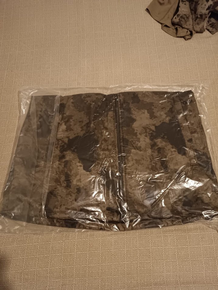 Erkek Kamuflaj Desenli V Yaka Kolsuz Ceket sıfır hiç kullanılms - Görsel 5