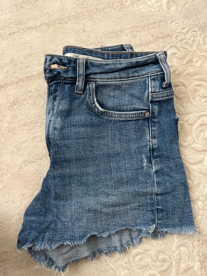 Kadın mavi kot şort - Görsel 3