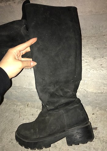 Siyah Süet Kadın Dizüstü Bot Kürklü - Görsel 2