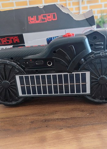 Günes enerjili ses bombası hemde pawer bank - Görsel 2