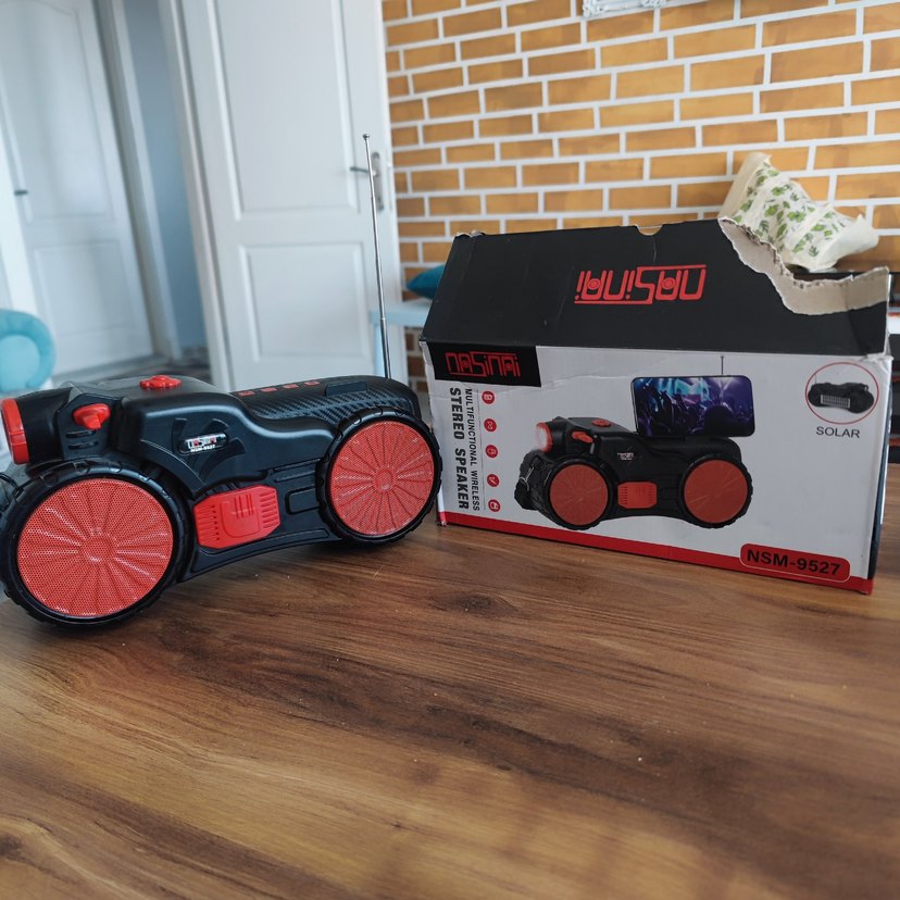 Günes enerjili ses bombası hemde pawer bank - Görsel 3