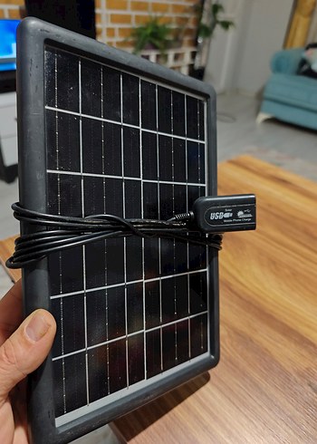 Siyah Güneş Enerjili Power Bank - Görsel 3