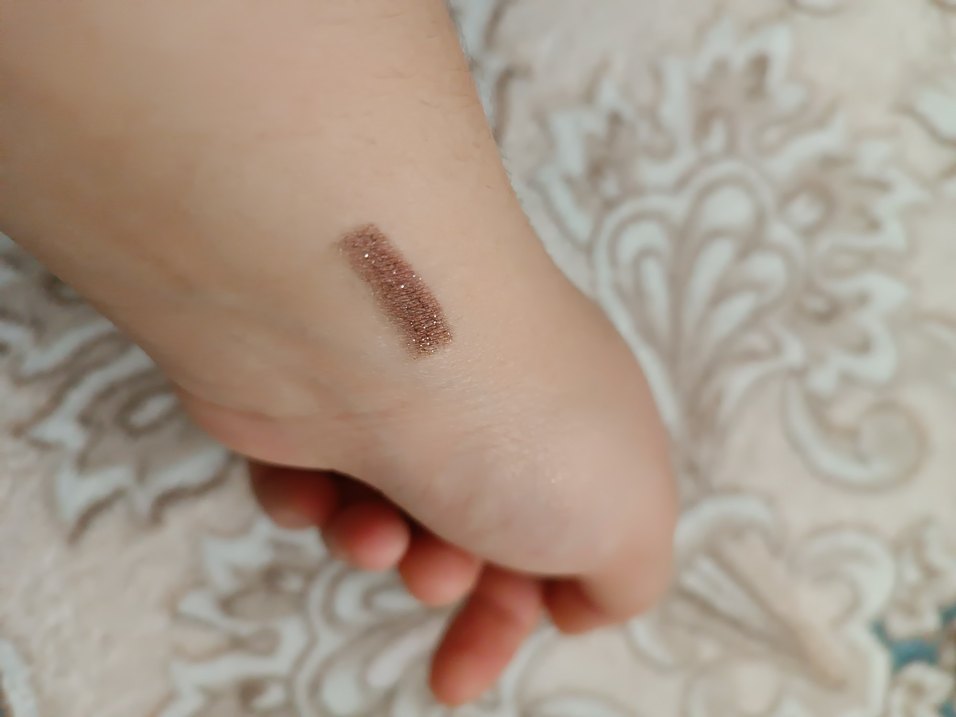 kahverengi simli göz ve dudak kalemi - Görsel 2