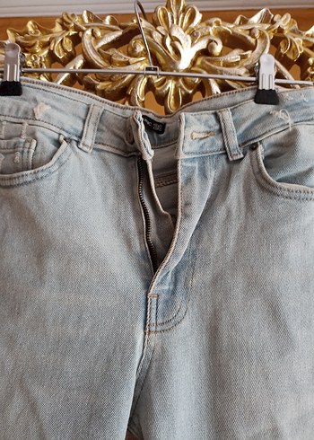 28 Beden Kadın Gri Bej Batik Desen Midi Boy Denim Pantolon