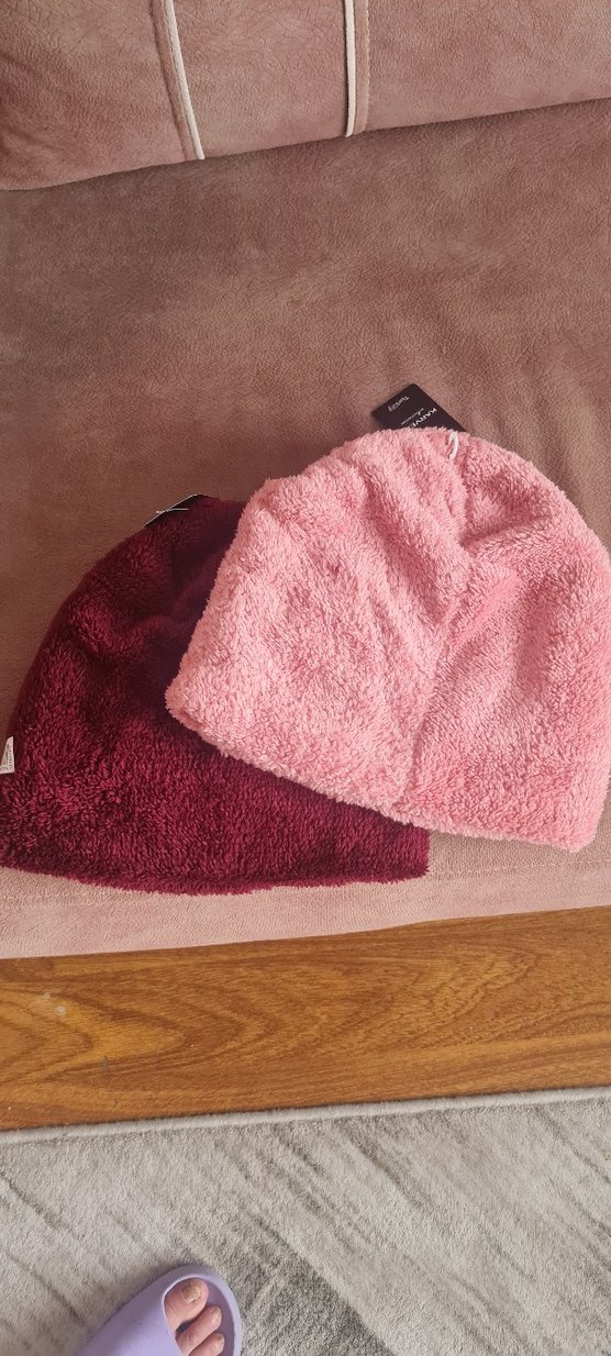 Pembe ve Bordo Yumuşak Havlu bere - Görsel 2