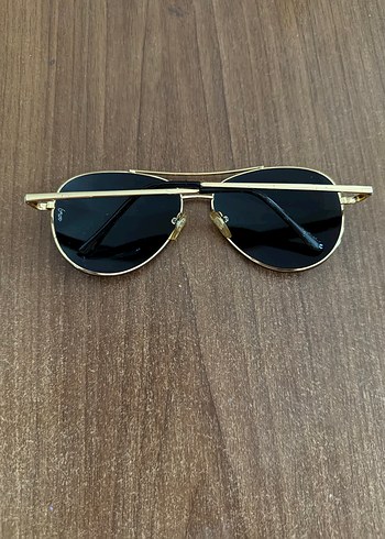 Işıltılı Altın Tokalı Kadın Güneş Gözlüğü - Görsel 2